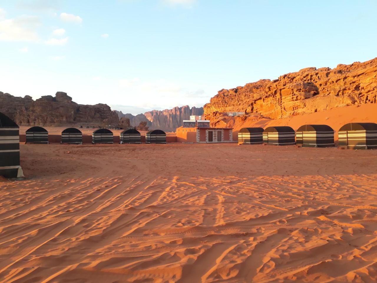 Wadi Candles Camp *